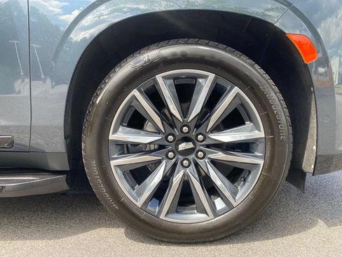 Used 2021 Cadillac Escalade Sport w/ Driver Assist Tech Package AWD/4WD image 10