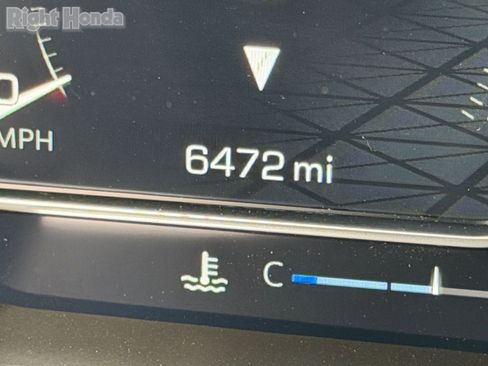 Used 2025 GMC Sierra 1500 Elevation image 24