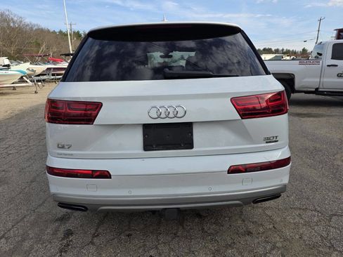 Used 2018 Audi Q7 3.0T Prestige AWD/4WD image 10