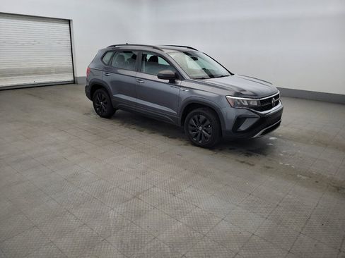 Used 2022 Volkswagen Taos S FWD image 11