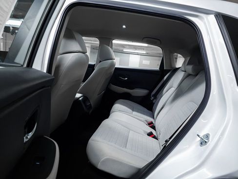 Certified 2023 Honda HR-V LX image 23