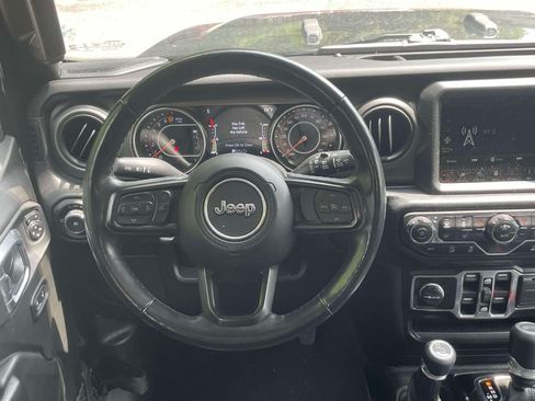 Used 2022 Jeep Wrangler Unlimited Sport AWD/4WD image 14