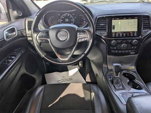 Used 2022 Jeep Grand Cherokee Laredo X image 7