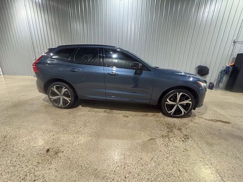 Used 2023 Volvo XC60 B6 Ultimate w/ Climate Package image 8