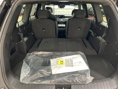 New 2027 Kia Telluride S image 31