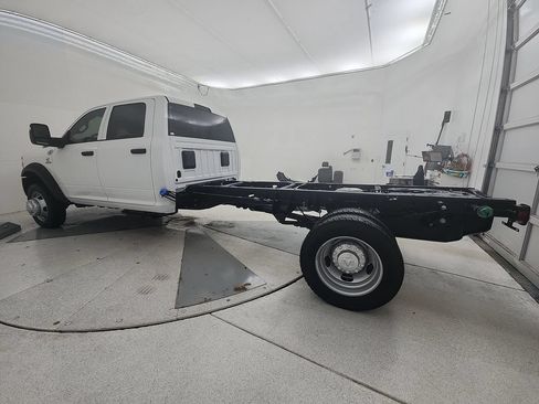 New 2026 RAM 5500 Tradesman w/ Chrome Appearance Group AWD/4WD image 6