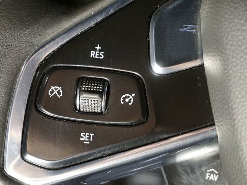 Used 2021 Chevrolet Corvette Stingray Preferred Cpe w/ Z51 Performance Package image 29