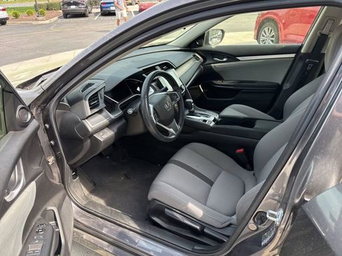 Used 2018 Honda Civic EX-T image 6