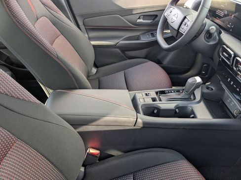 New 2026 Nissan Sentra SR w/ Floor Mat Package FWD image 27