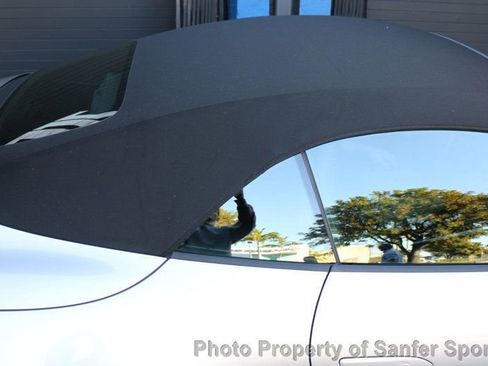 Used 2022 Porsche 911 Carrera image 16