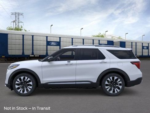 New 2026 Ford Explorer Platinum AWD/4WD image 3