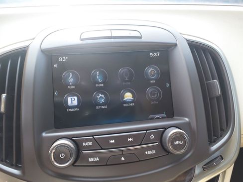 Used 2014 Buick LaCrosse Premium FWD image 22