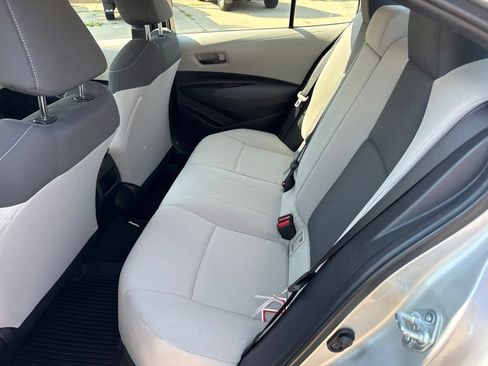 Used 2022 Toyota Corolla LE FWD image 13
