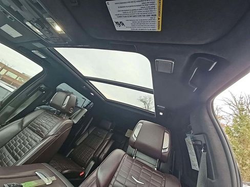 Certified 2021 Cadillac Escalade ESV Sport Platinum image 34