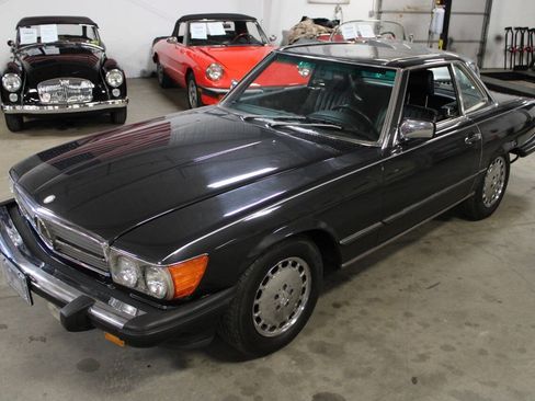 Used 1988 Mercedes-Benz 560 SL image 10