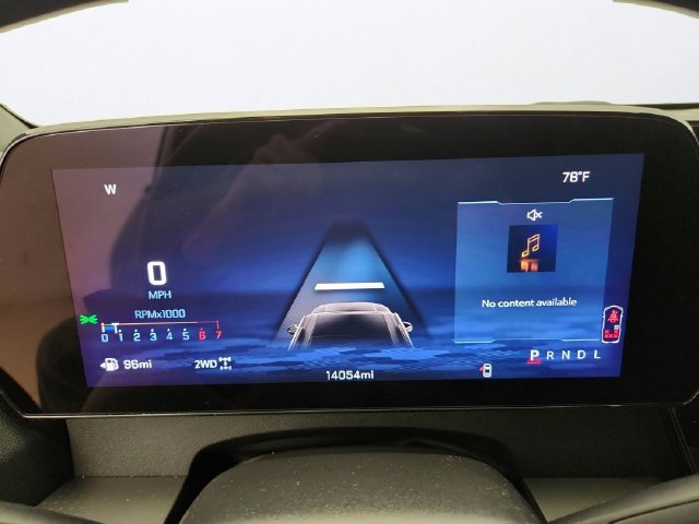 Used 2025 Chevrolet Traverse LT AWD/4WD image 13