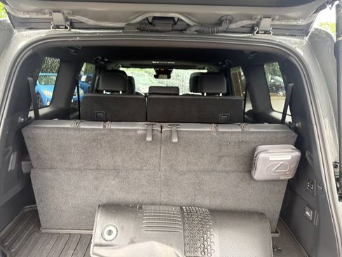 Used 2024 Lexus GX 550 w/ Accessory Package (Z1) AWD/4WD image 30