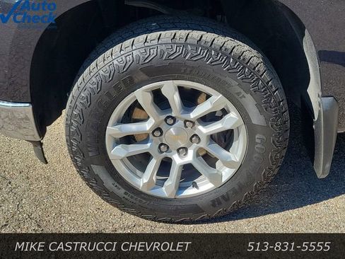 Used 2023 Chevrolet Silverado 1500 LT AWD/4WD image 9