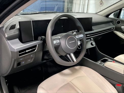 Certified 2025 Hyundai Sonata SEL FWD image 8