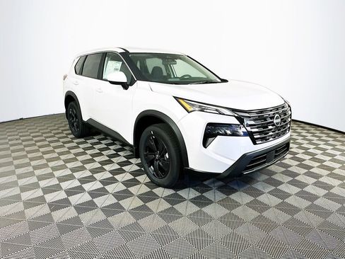 New 2026 Nissan Rogue SV w/ Cold Weather Package AWD/4WD image 3