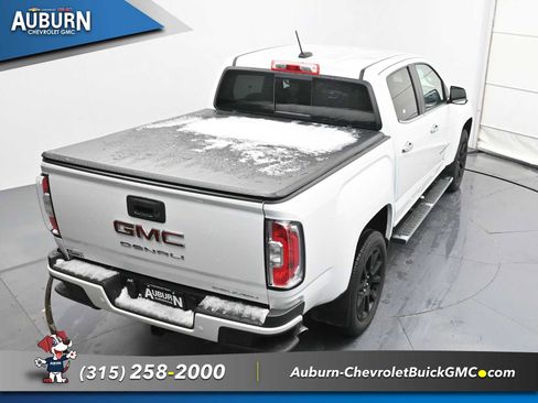 Used 2021 GMC Canyon Denali image 29