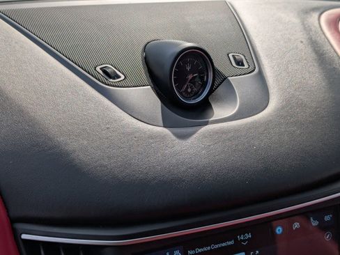 Used 2022 Maserati Levante Modena image 27