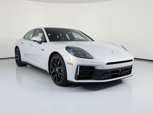 New 2026 Porsche Panamera 4 image 12