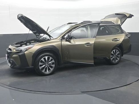 Used 2023 Subaru Outback Touring XT image 38