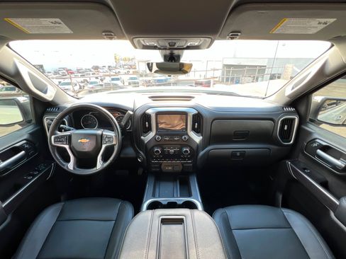 Used 2021 Chevrolet Silverado 1500 LTZ w/ Technology Package image 9