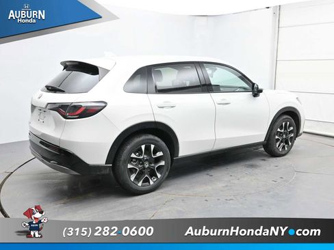 New 2026 Honda HR-V EX-L image 13