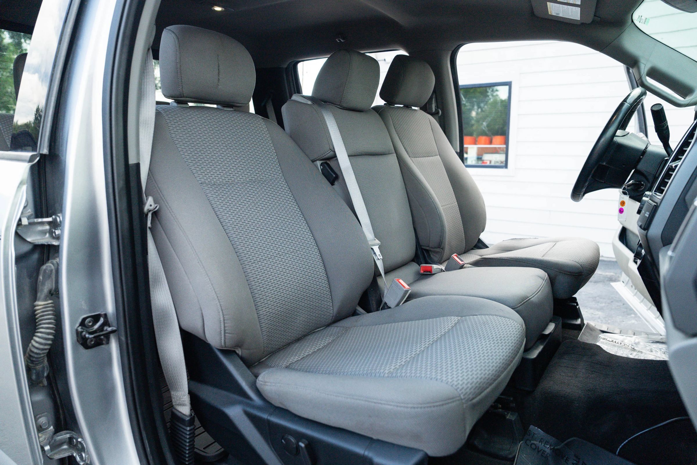 Used 2020 Ford F150 XLT w/ Equipment Group 302A Luxury AWD/4WD image 18