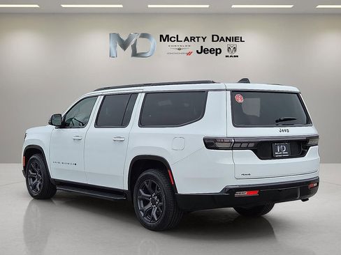 New 2026 Jeep Grand Wagoneer L Limited w/ Rear Seat Video Group I image 4