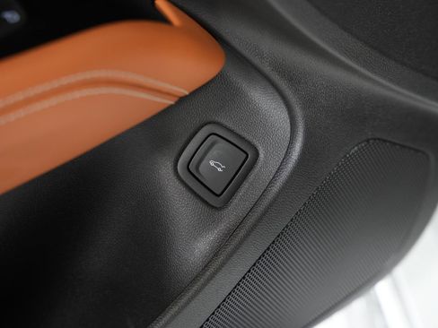 Used 2023 Cadillac CT4 Premium Luxury image 26