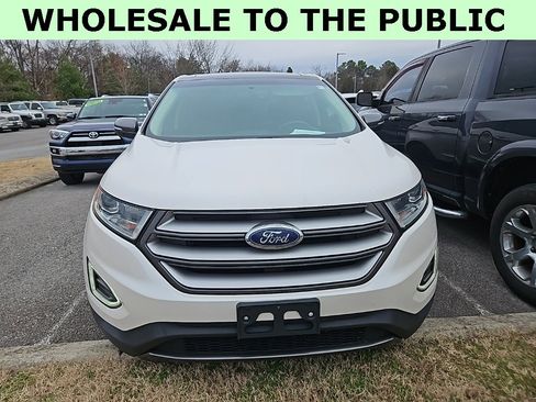 Used 2018 Ford Edge SEL w/ Equipment Group 201A image 2