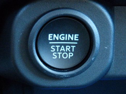 New 2025 Ford Maverick XLT w/ XLT Luxury Package image 26