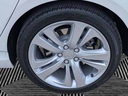 Certified 2023 Acura TLX w/ Technology Package image 25