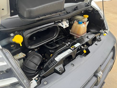 Used 2017 RAM ProMaster 2500 image 27