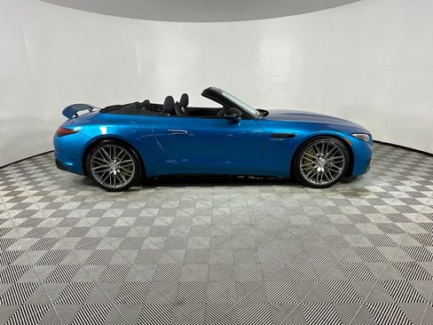 Used 2023 Mercedes-Benz SL 63 AMG 4MATIC w/ Driver Assistance Package image 6