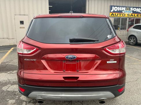Used 2015 Ford Escape SE image 4