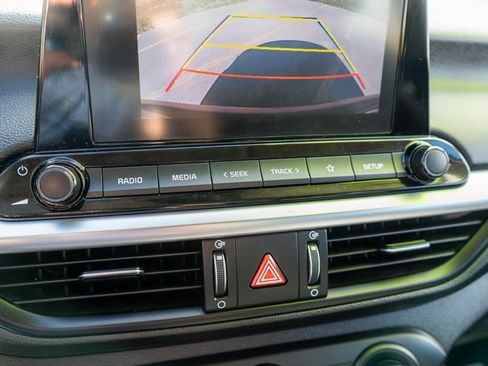 Used 2023 Kia Forte LXS w/ LXS Technology Package image 25