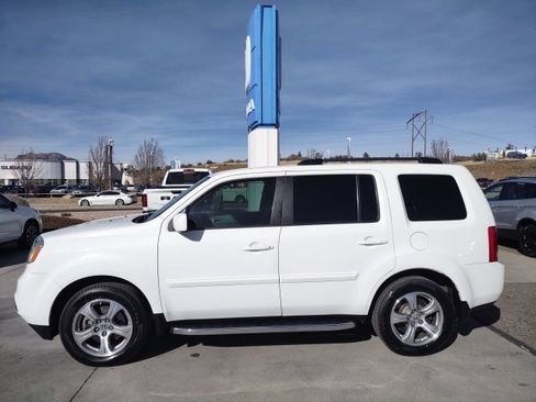 Used 2013 Honda Pilot EX image 2