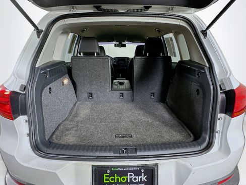 Used 2016 Volkswagen Tiguan S image 26