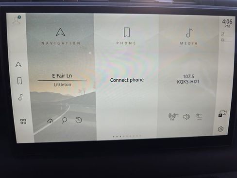 Used 2024 Land Rover Defender 130 X-Dynamic SE image 21