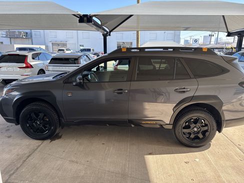 Used 2022 Subaru Outback Wilderness w/ Wilderness Package image 2