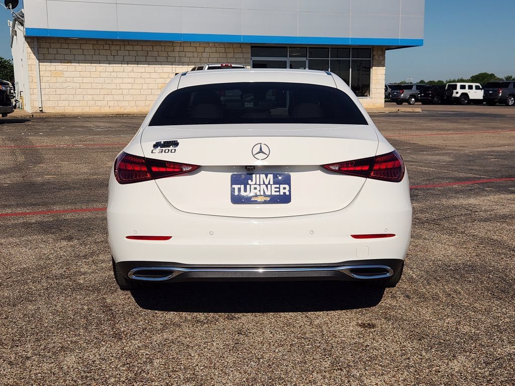 Used 2025 Mercedes-Benz C 300 Sedan image 6