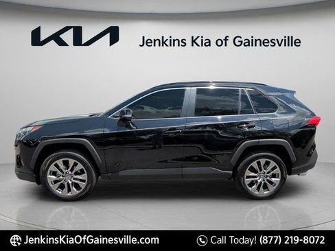 Used 2025 Toyota RAV4 XLE Premium w/ Weather Package FWD image 9