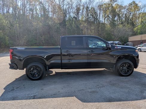 Used 2020 Chevrolet Silverado 1500 LT Trail Boss image 10