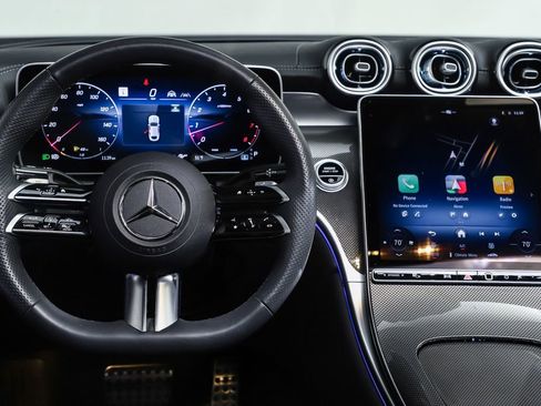 Certified 2025 Mercedes-Benz GLC 300 4MATIC image 14