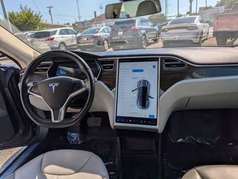 Used 2015 Tesla Model S 60 RWD image 14