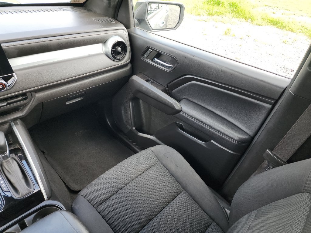 Certified 2023 Chevrolet Colorado LT w/ LT Convenience Package II RWD image 18